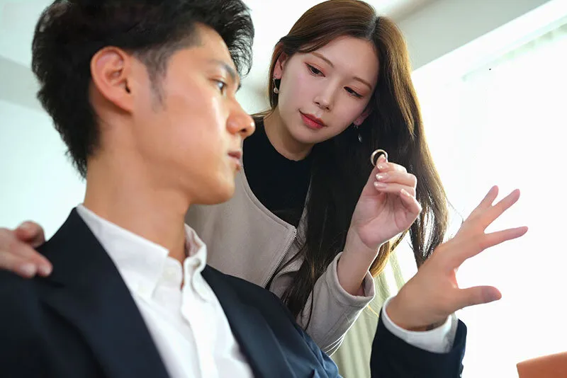 Bà xã đi đi chơi, ông xã ở nhà bị nhỏ em vợ yêu gạ trả bài không trượt phát nào
